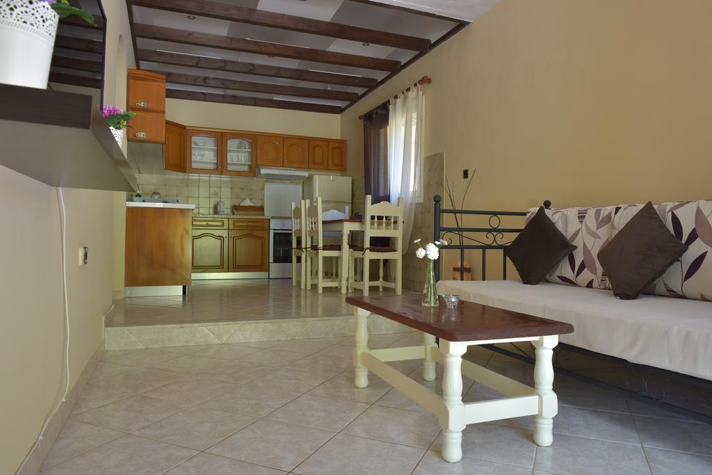 Paxos Santa Marina Villas Gaios Esterno foto