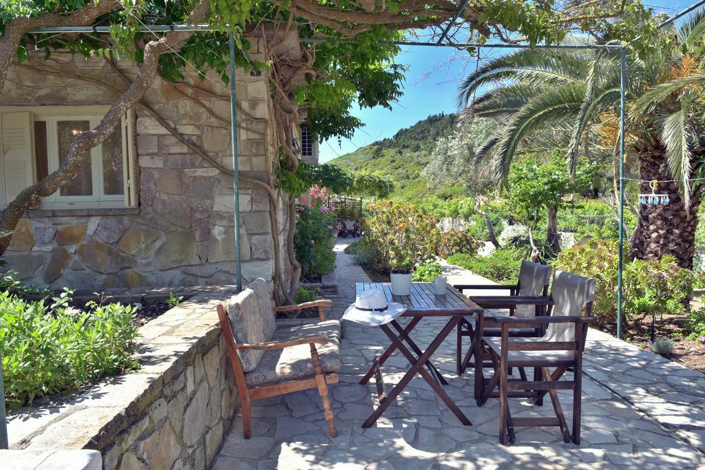 Paxos Santa Marina Villas Gaios Esterno foto